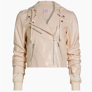 ✨NWT✨Evie Faux-Snakeskin Jacket